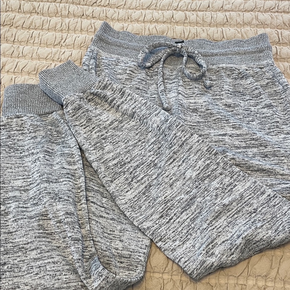 90 Degree By Reflex Heathered Gray Joggers